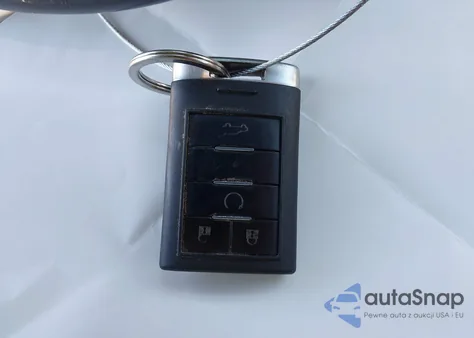 2013 Cadillac Xts Premium z USA, uszkodzony, nr VIN 2G61S5S35D9204200